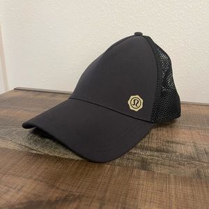 Rare Lululemon Seawheeze Trucker Black Logo Hat